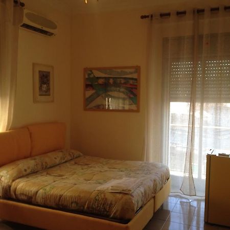 B&B Bordighiera Catania Exterior foto